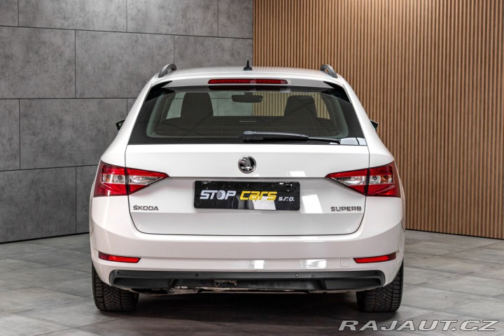 Škoda Superb 2.0 TDI DSG*TAŽNÉ*2xPNEU* 2017