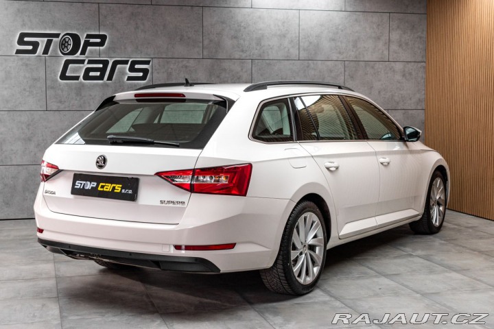 Škoda Superb 2.0 TDI DSG*TAŽNÉ*2xPNEU* 2017