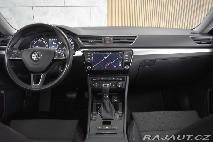 Škoda Superb 2.0 TDI DSG*TAŽNÉ*2xPNEU* 2017