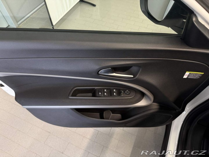 Jeep Avenger Longitude 1.2 Turbo 100k 2026