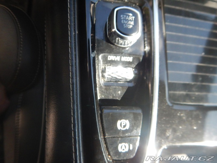 Volvo V60 T8 POLESTAR ENGINEERED 2020