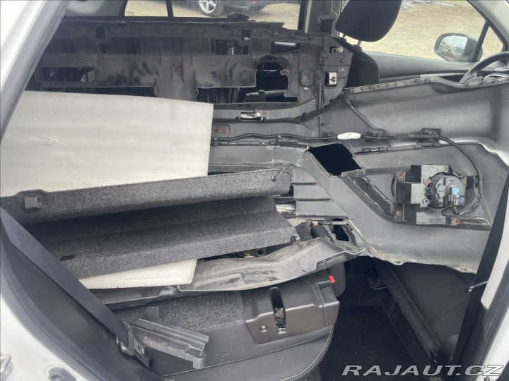 Suzuki SX4 S-Cross 3,0 DDiS 88kw 4x4 havarov 2016