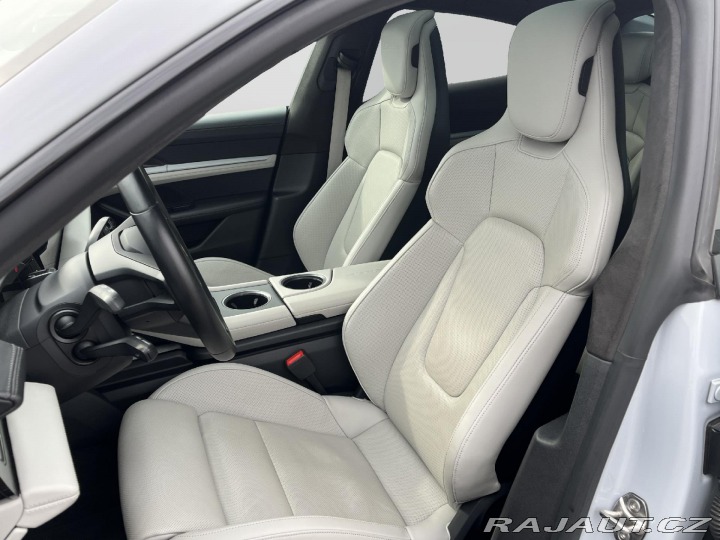 Porsche Taycan Turbo 2020