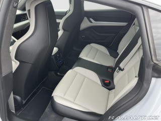 Porsche Taycan Turbo 2020