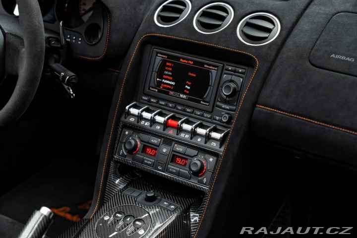 Lamborghini Gallardo Performante 2012