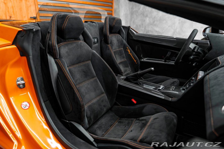 Lamborghini Gallardo Performante 2012