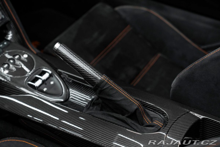 Lamborghini Gallardo Performante 2012