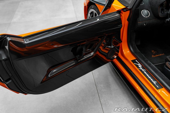 Lamborghini Gallardo Performante 2012