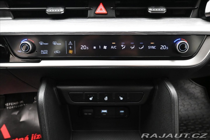 Kia Sportage 1,6 T-GDI 110 KW Záruka a 2022