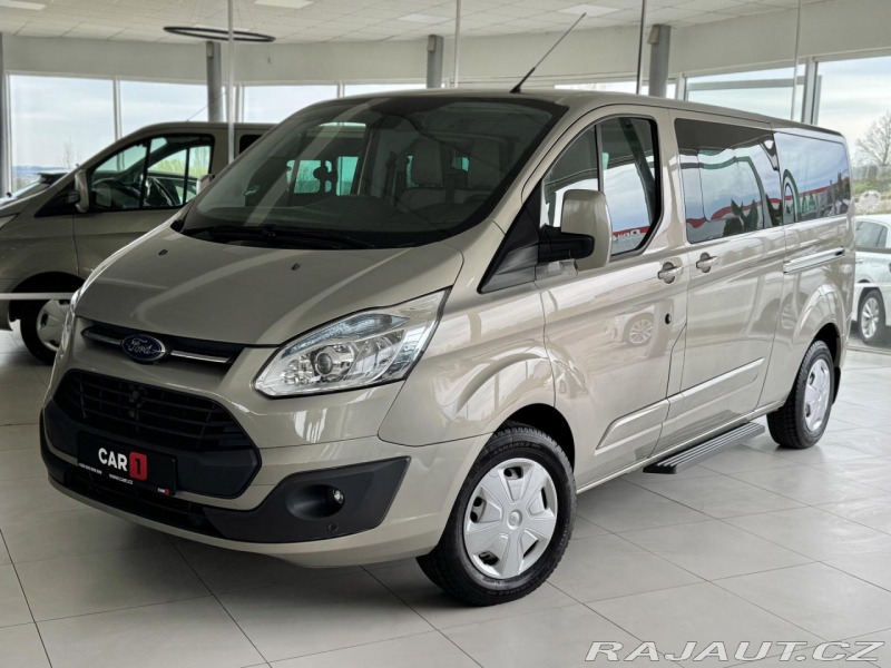 Ford Tourneo Custom 2,2TDCi L2*TITANIUM*Kůže*