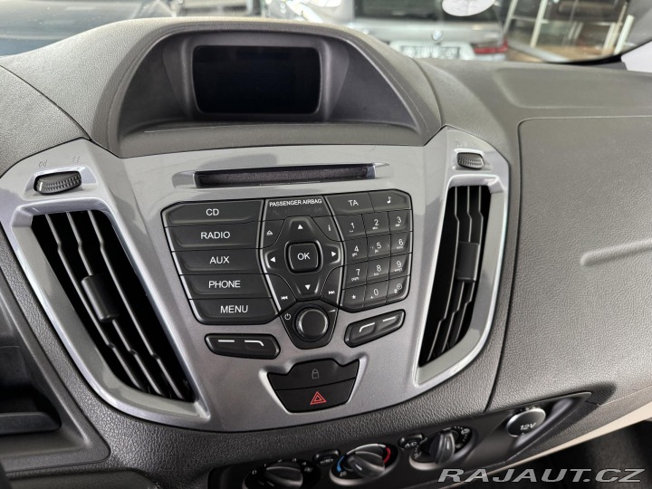 Ford Tourneo Custom 2,2TDCi L2*TITANIUM*Kůže* 2014