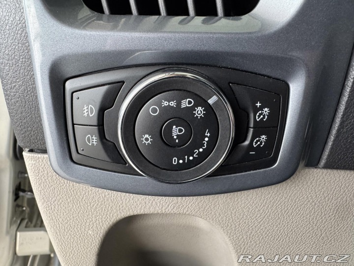 Ford Tourneo Custom 2,2TDCi L2*TITANIUM*Kůže* 2014