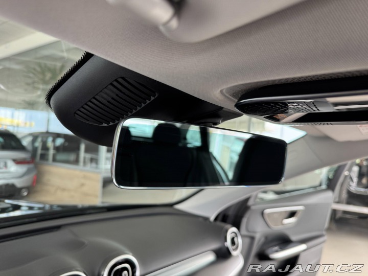 Mercedes-Benz C 300eT*230kW*Avantg*REZERV 2022