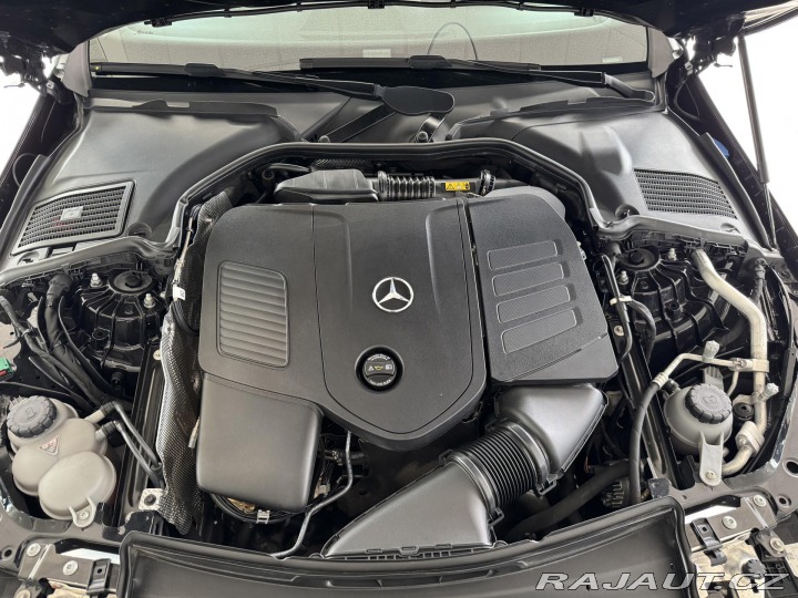 Mercedes-Benz C 300eT*230kW*Avantg*Tažné* 2022