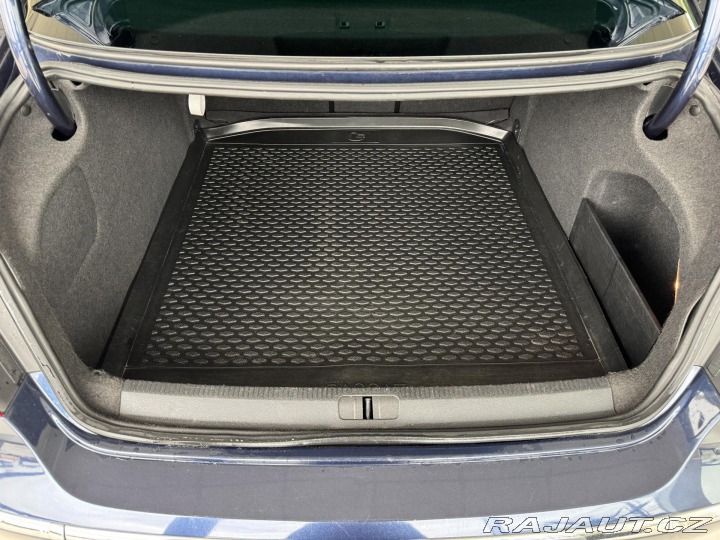 Volkswagen CC 2,0TDI 4Motion*DSG*130KW* 2013