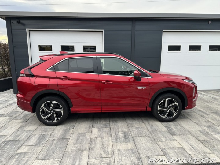 Mitsubishi Eclipse Cross 2,4 PHEV 188PS  Instyle A 2024