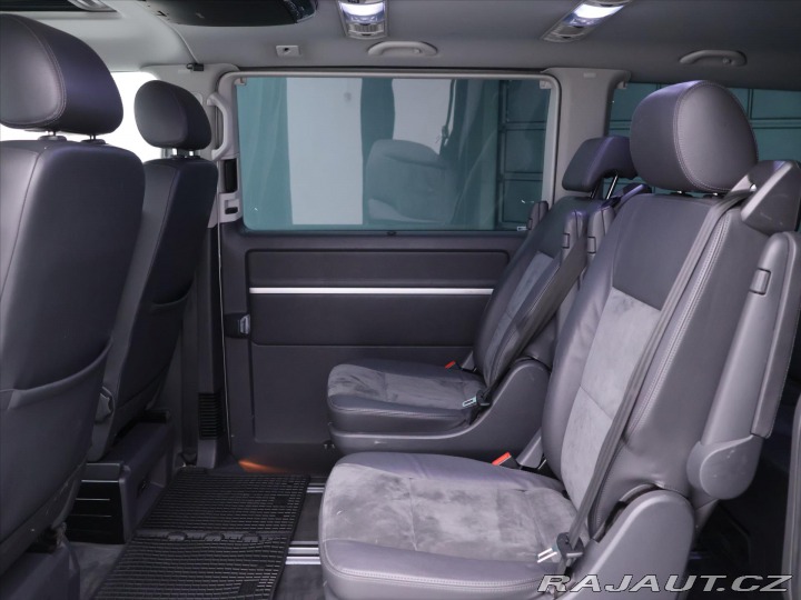 Volkswagen Multivan 2,0 TDI DSG 4M CZ Highlin 2013