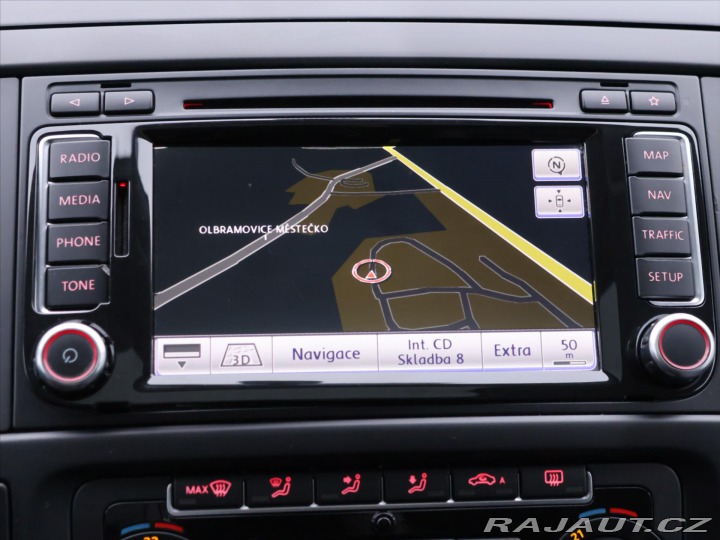 Volkswagen Multivan 2,0 TDI DSG 4M CZ Highlin 2013