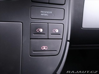 Volkswagen Multivan 2,0 TDI DSG 4M CZ Highlin 2013