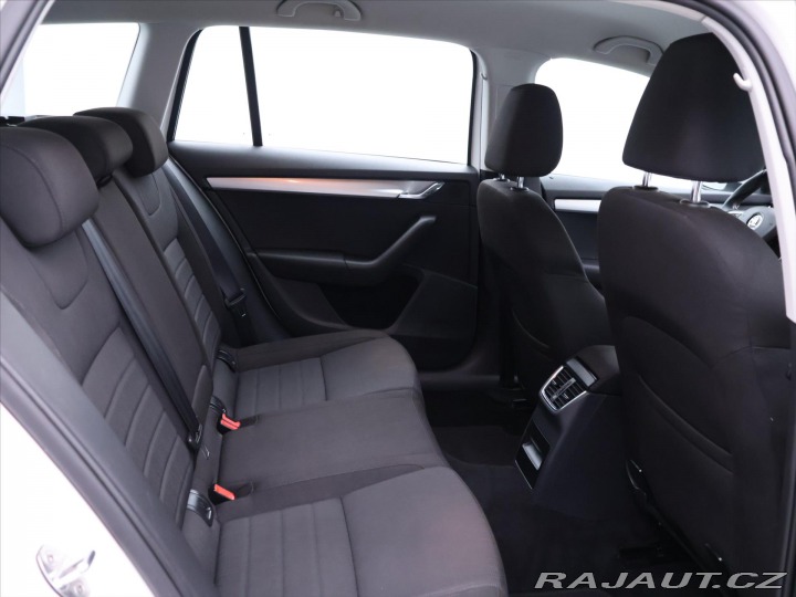 Škoda Octavia 1,6 TDI 81kW Style CZ Aut 2015