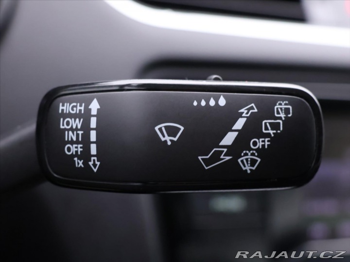 Škoda Octavia 1,6 TDI 81kW Style CZ Aut 2015