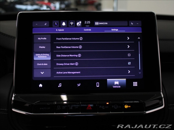 Jeep Compass 1,5 T. Hybrid Summit Výpr 2025