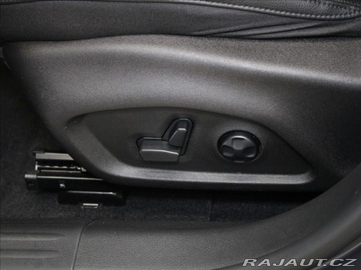Jeep Compass 1,5 T. Hybrid Summit Výpr 2025