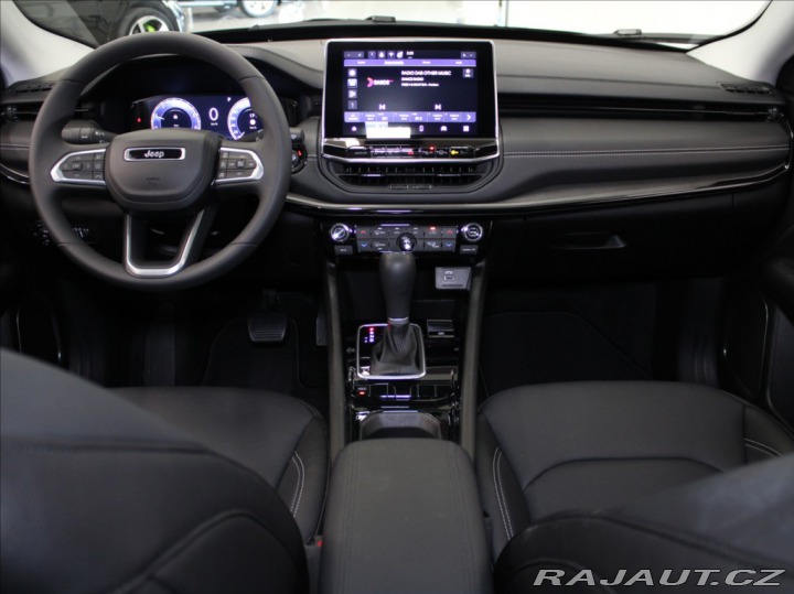 Jeep Compass 1,5 T. Hybrid Summit Výpr 2025