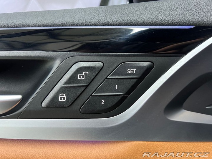 BMW X4 M40i xDrive, H&K, PAN 2020