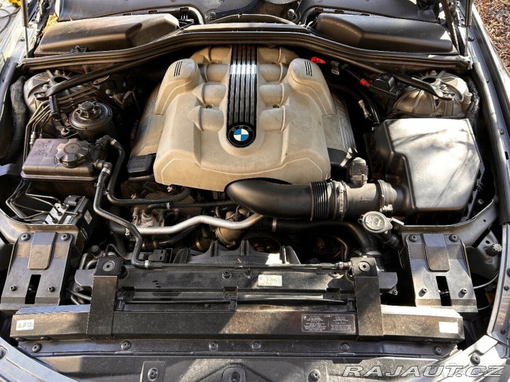 BMW 6 E64 645i 2005
