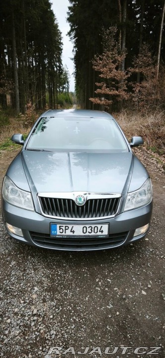 Škoda Octavia 1,4 TSI (90kw) stříbrné 2012