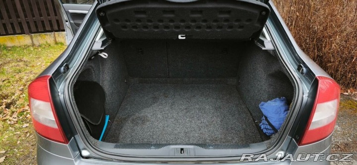 Škoda Octavia 1,4 TSI (90kw) stříbrné 2012