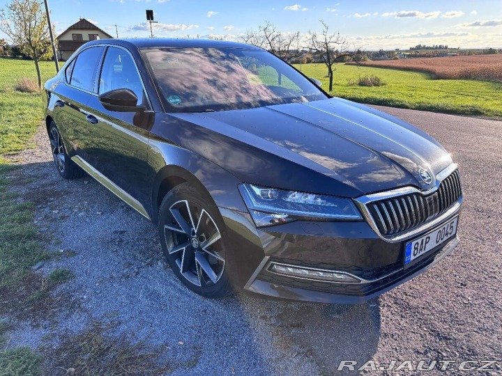 Škoda Superb 2,0 TDi,ČR,L&K,DSG, 1800