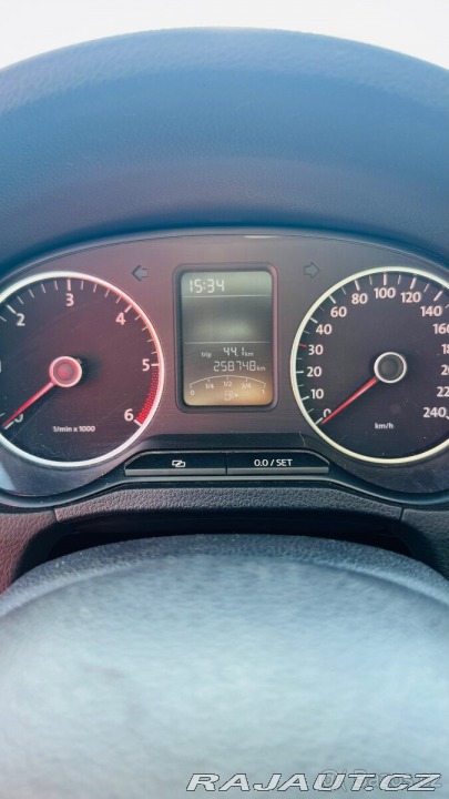 Volkswagen Polo 1,6 6R 2012