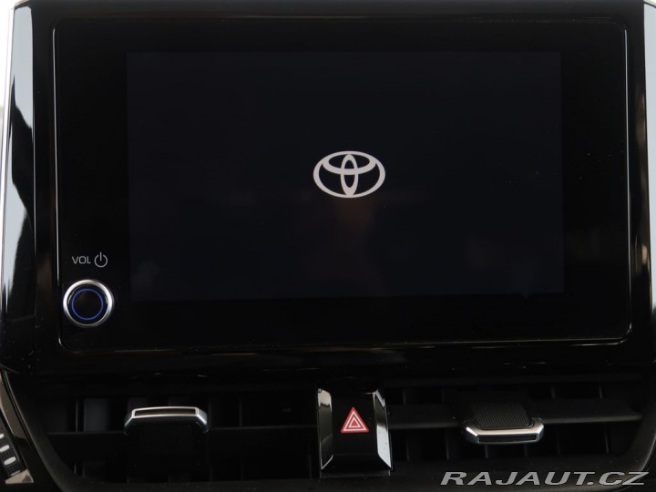 Toyota Corolla 1.5VVT-i,CZ,1Maj,Comfort 2023