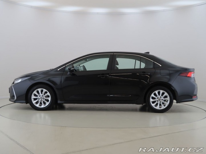 Toyota Corolla 1.5VVT-i,CZ,1Maj,Comfort 2023