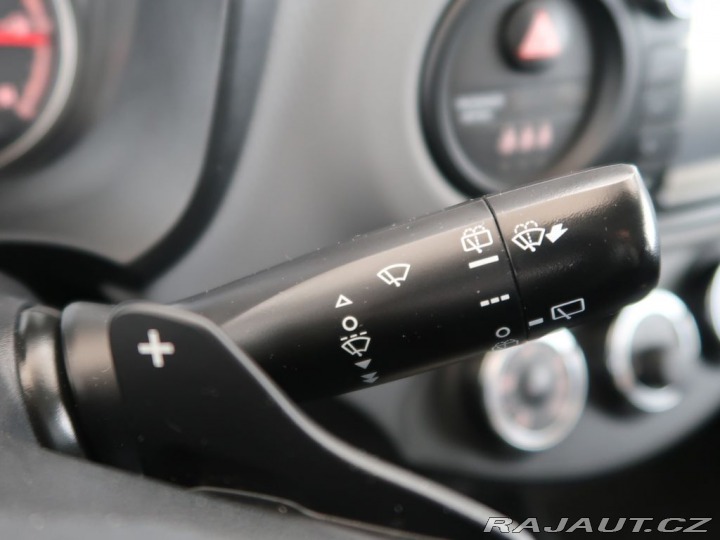 Toyota Yaris 1.33VVT-i,CZ,Active Desig 2014