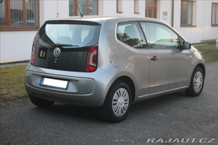 Volkswagen up! 1,0 Pravidelný servis 1800