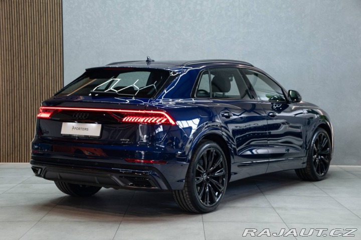 Audi Q8 55 TFSI mHEV quattro tip 2023