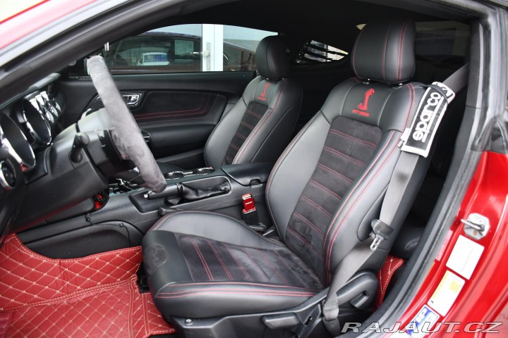Ford Mustang 3.7V6 Rezervace 2017