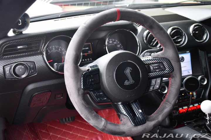Ford Mustang 3.7V6 Rezervace 2017