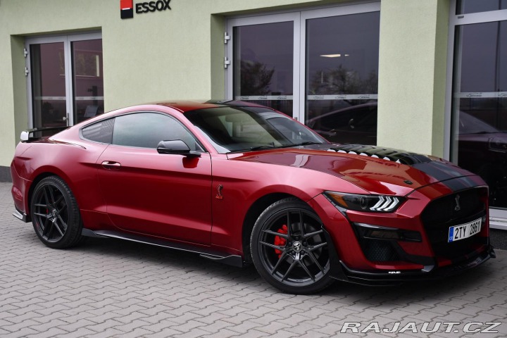 Ford Mustang 3.7V6 Rezervace 2017