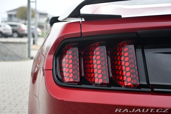 Ford Mustang 3.7V6 Rezervace 2017