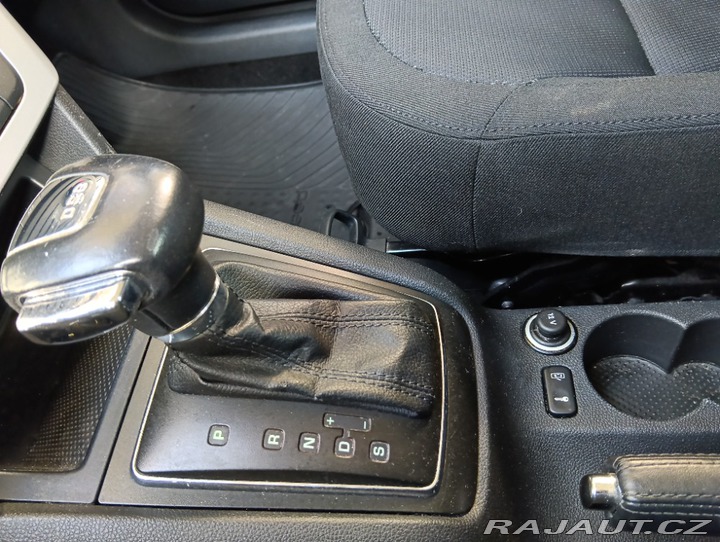 Škoda Yeti 1.2 tsi / 77 kW, automat 2011