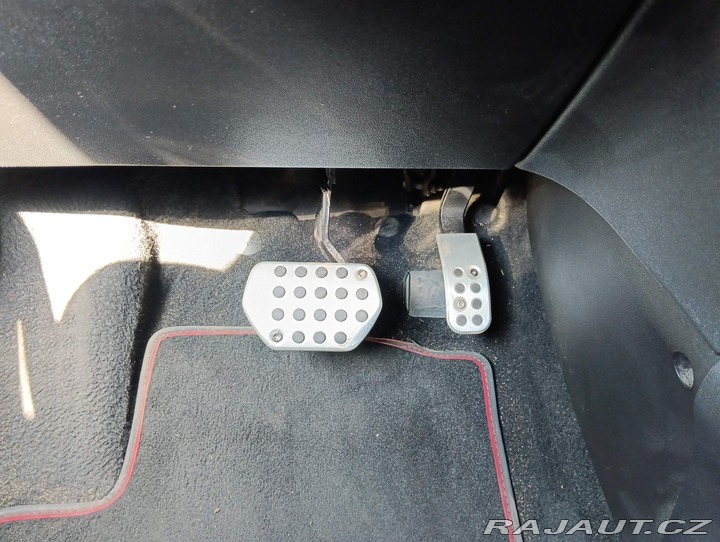 Peugeot 2008 1.2/81 kW,GT-line,automat 2018