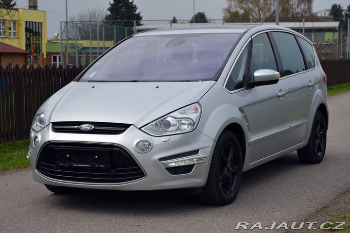 Ford S-MAX 2.0 TDCI 103kW Titanium 2012