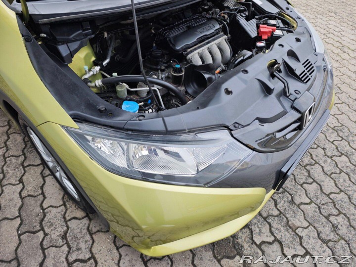 Honda Civic 1.4 i-VTEC Comfort REZERV 2012