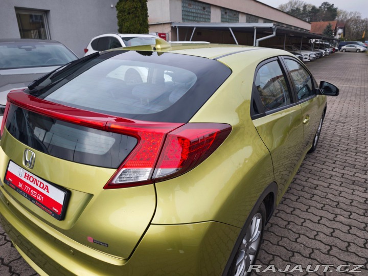 Honda Civic 1.4 i-VTEC Comfort nové Č 2012