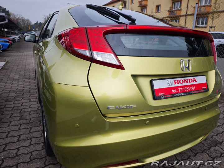 Honda Civic 1.4 i-VTEC Comfort nové Č 2012