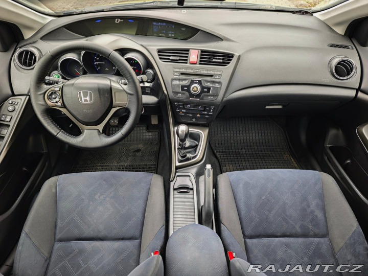 Honda Civic 1.4 i-VTEC Comfort nové Č 2012